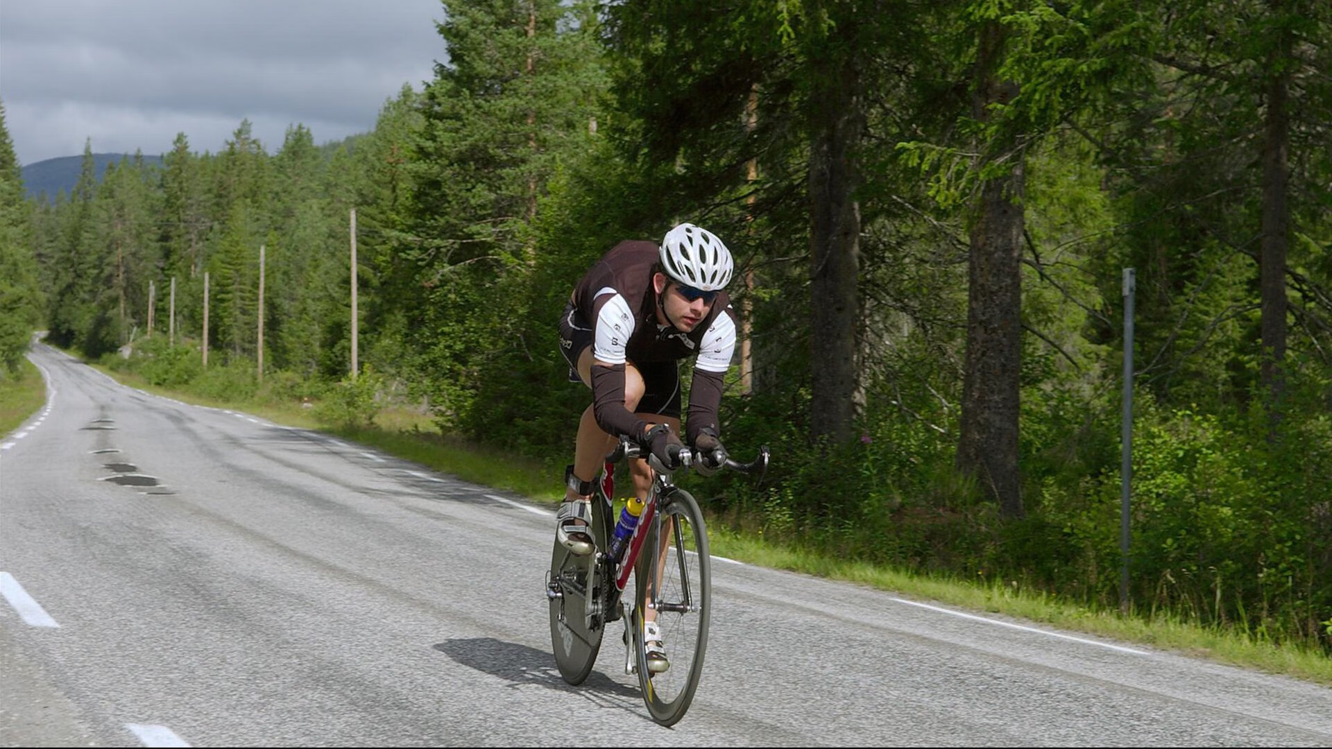 星空体育-国家队备战策略缺乏科学依据，国家备战有哪些表现